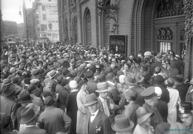 Bankenkrise 1931 Bild 102-12023 